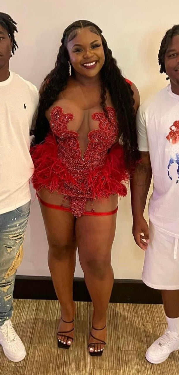 Arianna (red w/ feathers and thighband)