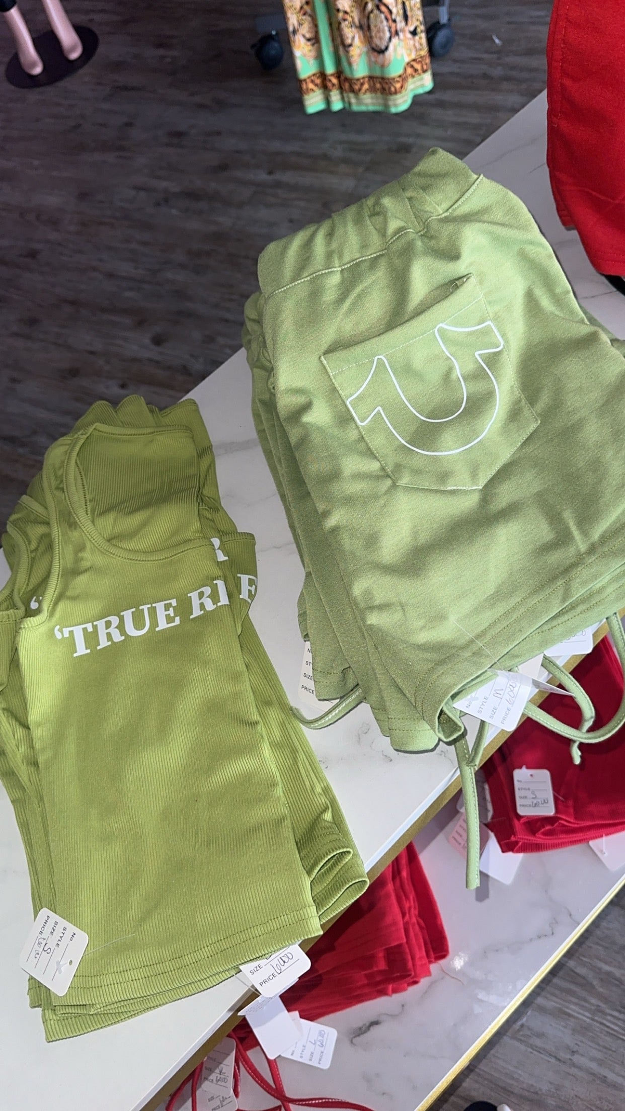 Trueeeeeee Sets-2colors