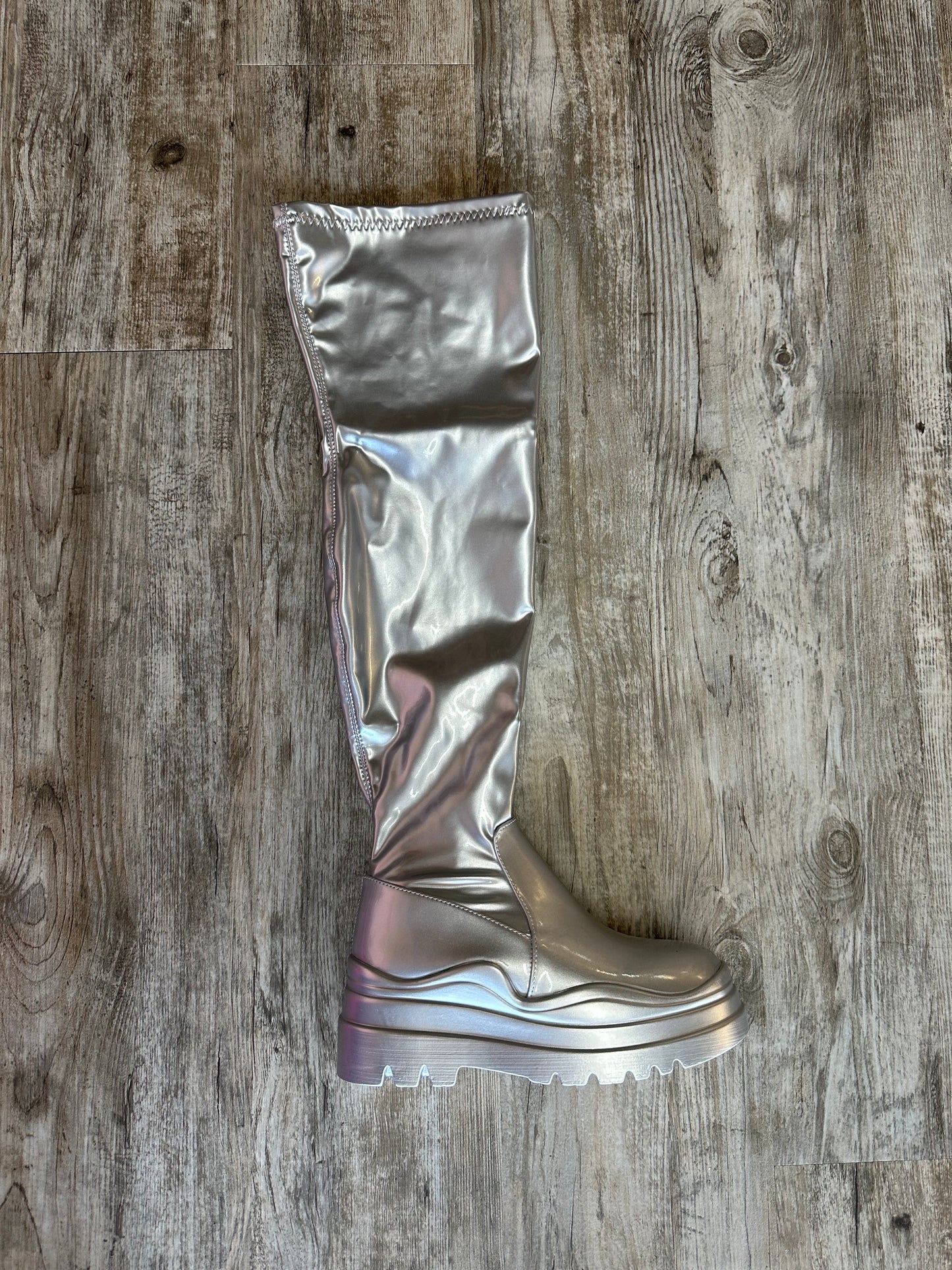 Shiny flat thigh high - silver