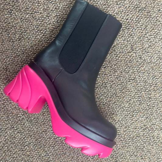 Neptune Boot- pink