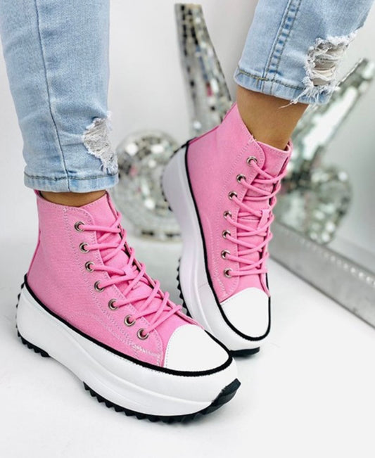 Bella Sneakers - 2 colors